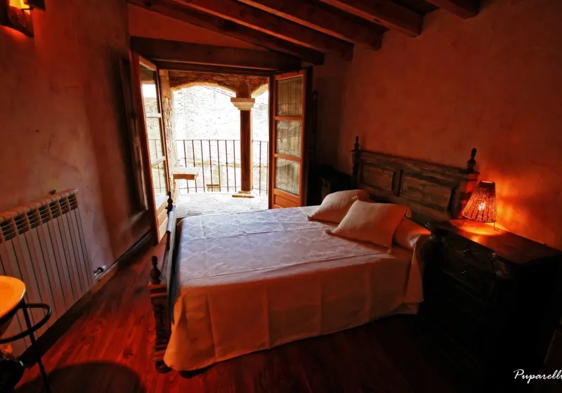 Habitación con cama doble en Casa Orgullo Rural